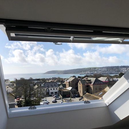 Ferienwohnung Stunning Penthouse In Penzance "Amazing Sea Views" Exterior foto